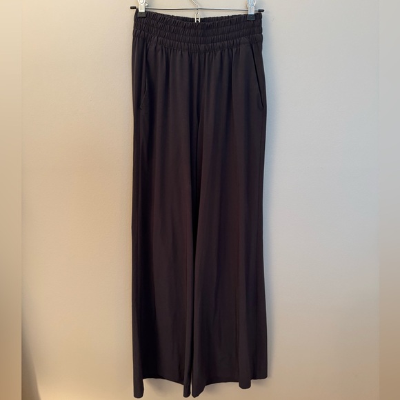 EUC Vuori Villa Wide-Leg Pants xsmall - Picture 3 of 11